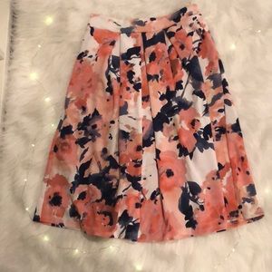 Floral stretch skirt